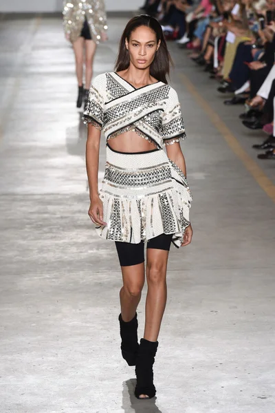 Look 44